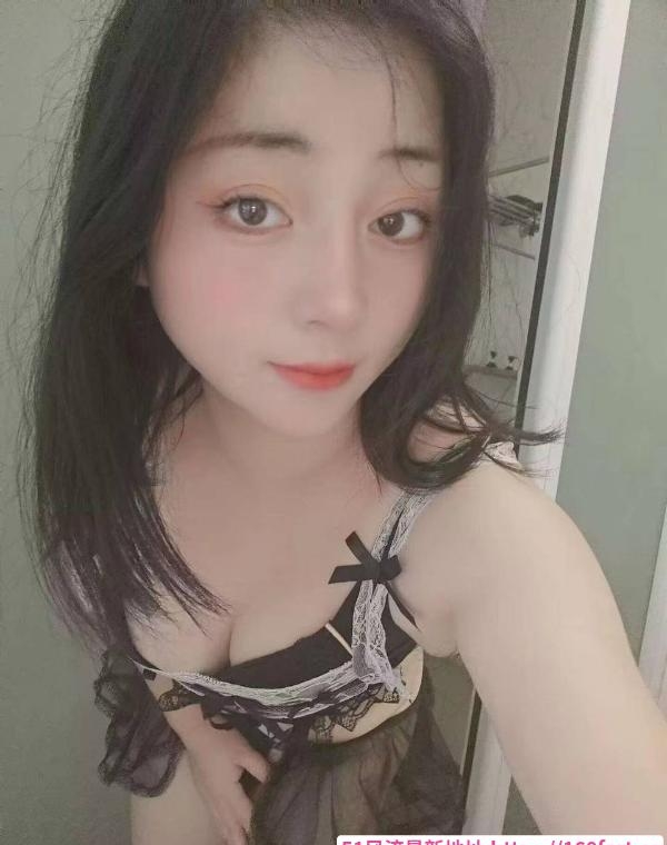 静安三通美骚妇 3