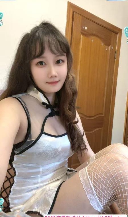 杨浦性感旗袍美女 3