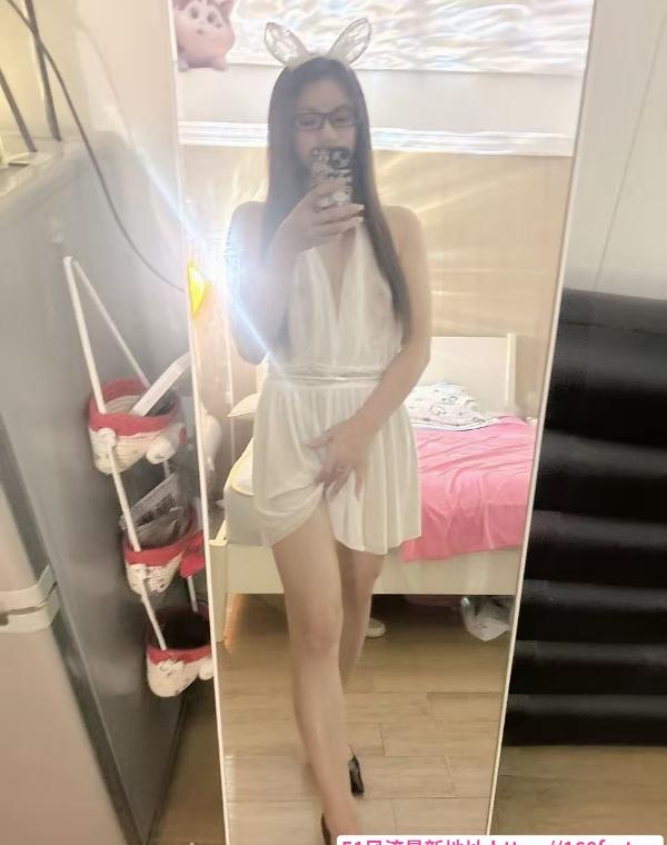 宝安骚露老师 3