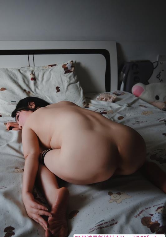 静安大胸软妹 3