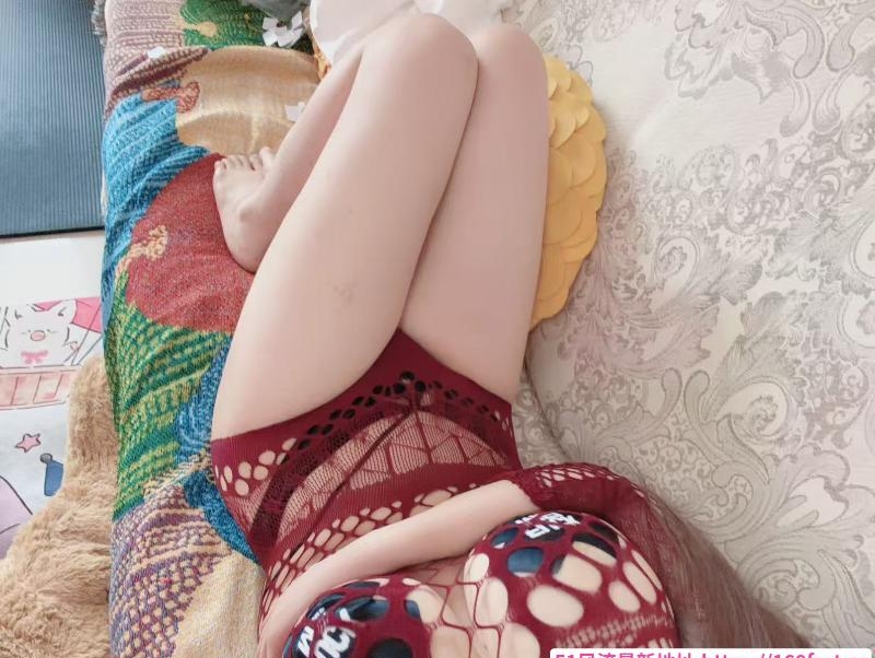 三通丰满美少妇 3