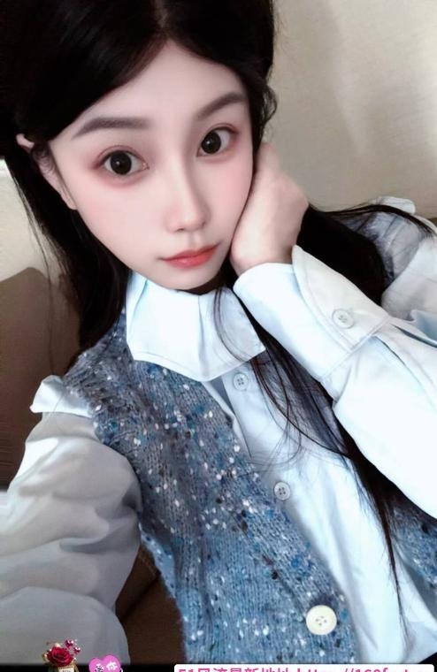 黄埔性感御姐梦栀 3