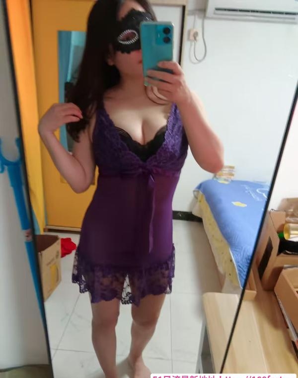 肉臀巨乳乖宝儿 4