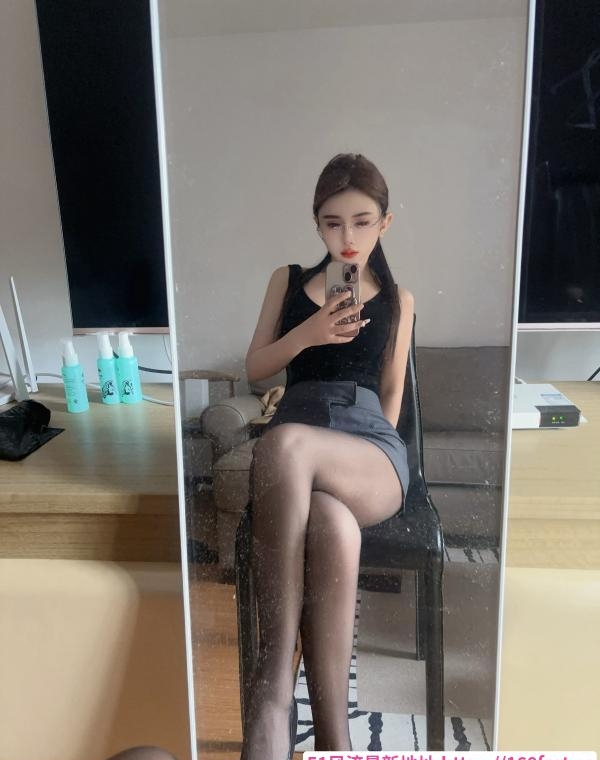 性感粉嫩小妹 4