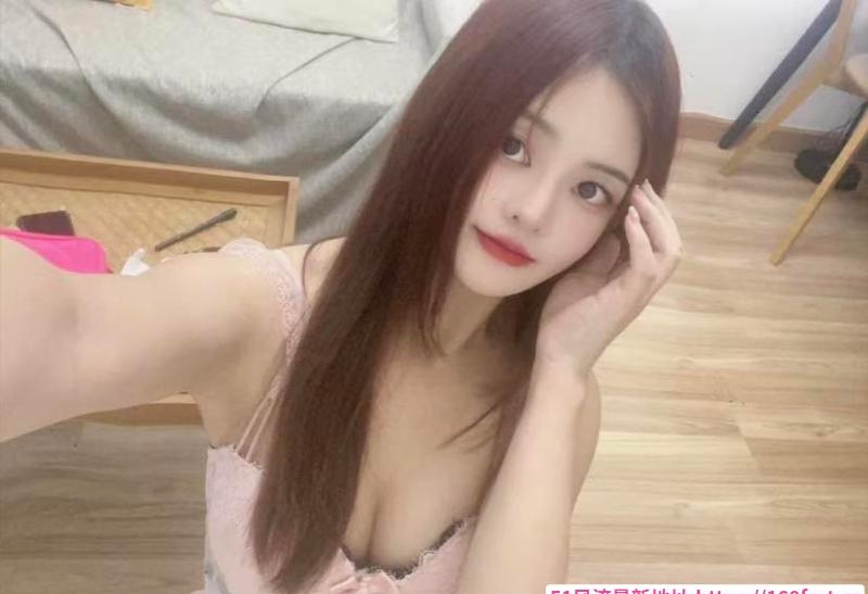 三点粉美女九儿 4