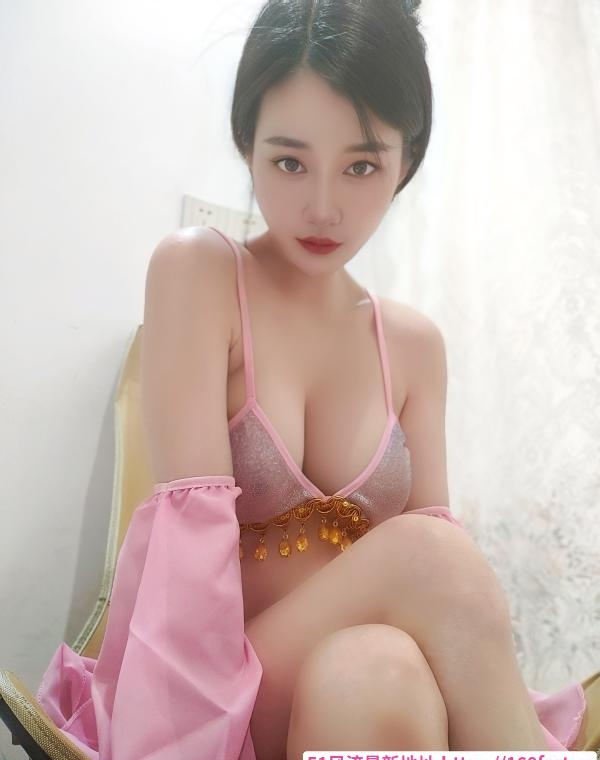 拱墅深喉美乳御姐 4