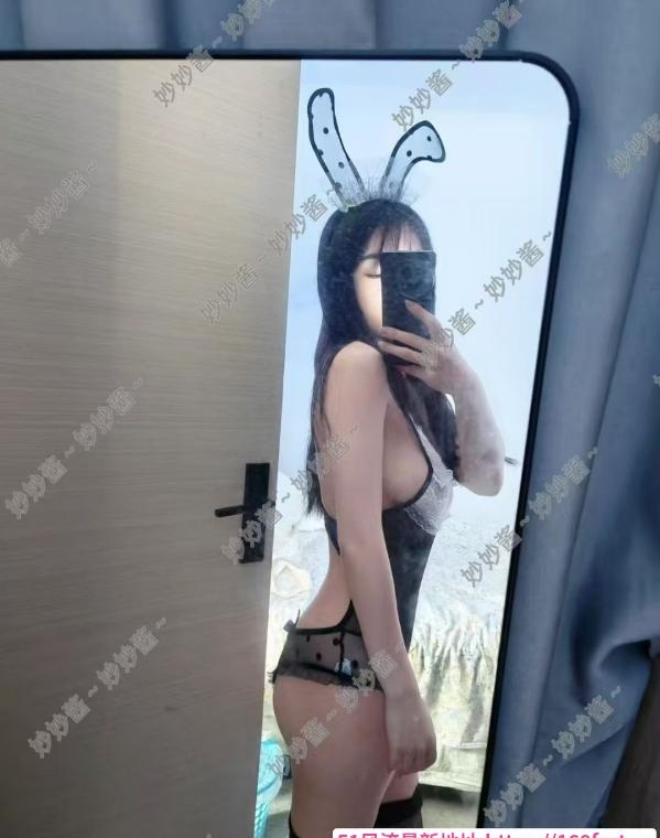 清纯细腰妙妙酱 4