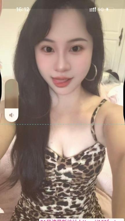 服务系大奶熟女 4