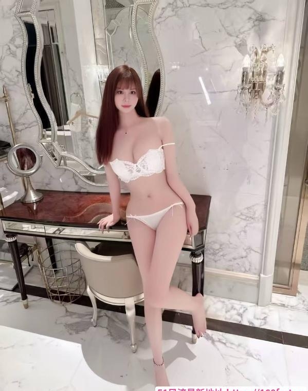 风骚大奶女王 4