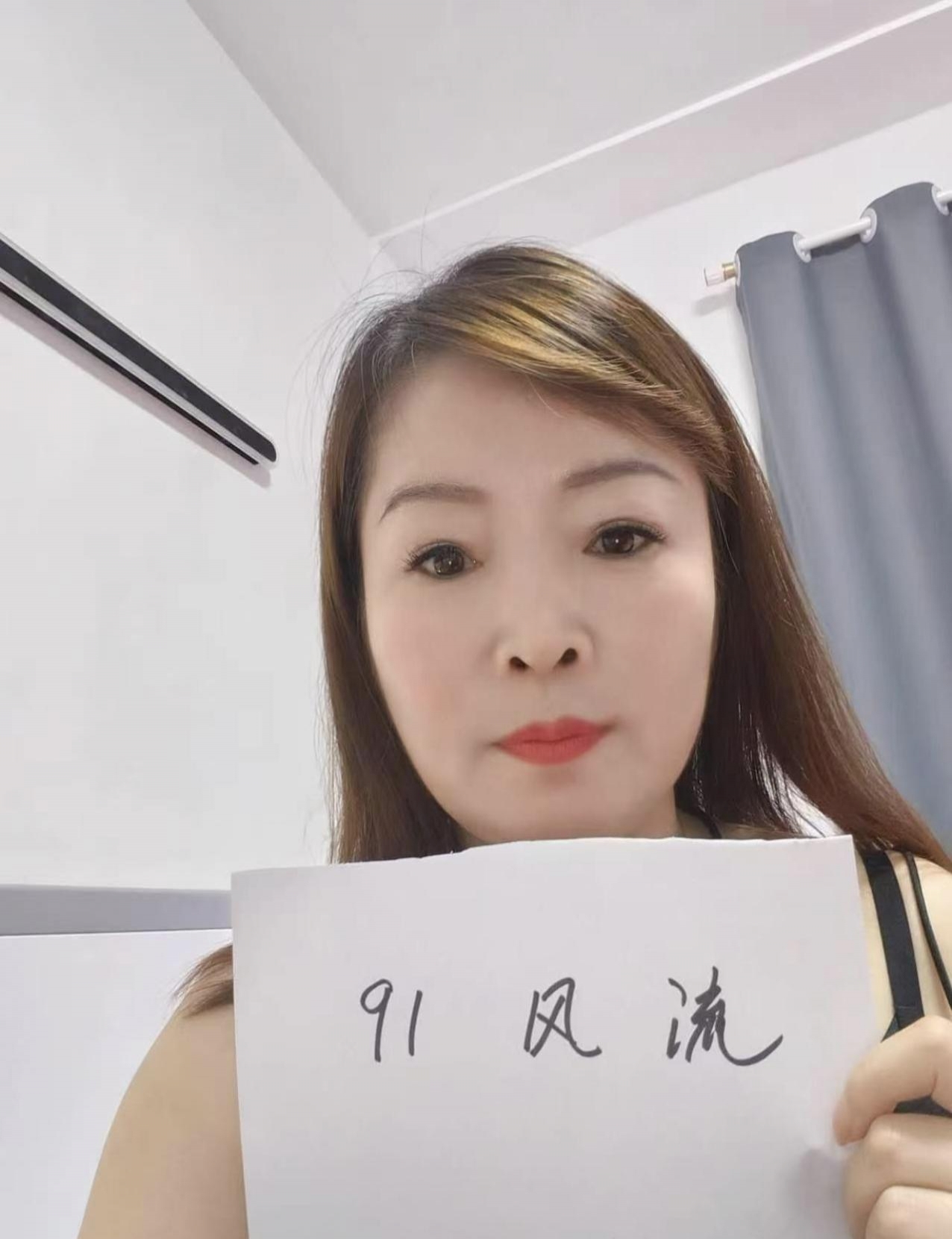 奉贤区新下海熟女小娇 4