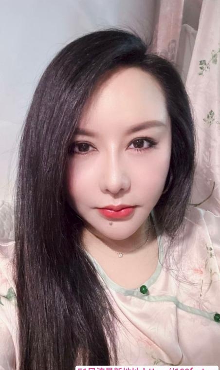 风骚少妇小芳 1