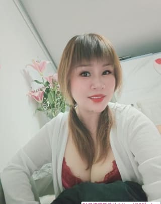 白云爆乳美少妇