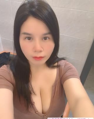 美臀骚货少妇