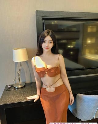 丰润饱满体贴颜值老师