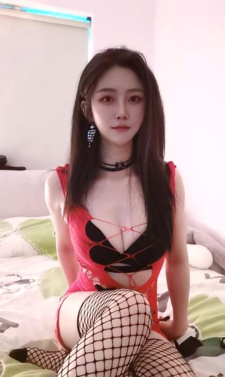 苗条纯御甜妹 1