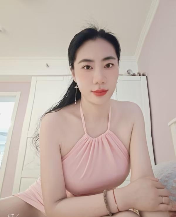 丰台区风骚大奶骚妇 1