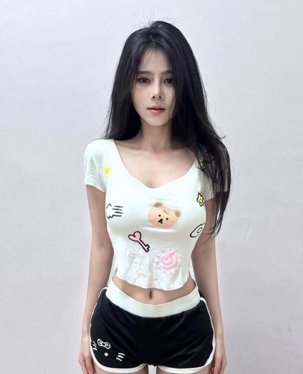 天生抽搐圣体20女大 1