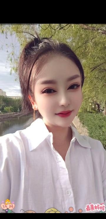 少妇嘉嘉刚下海 1