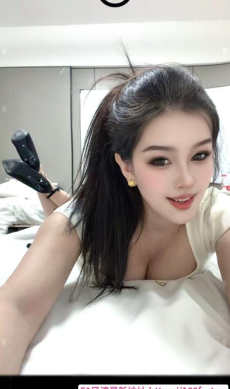 维吾尔古丽娜扎 2