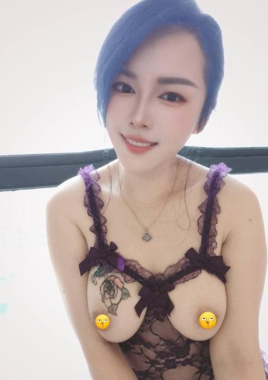 爆乳人妻骚妇 2