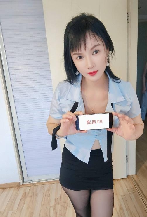 苗条御姐可颜射 2