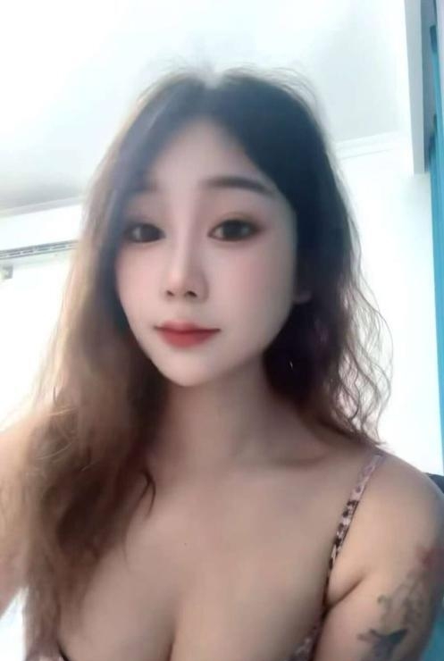 性感妖娆美妹妹 2