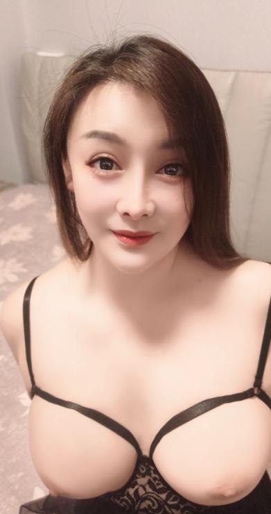 大奶骚母狗 2