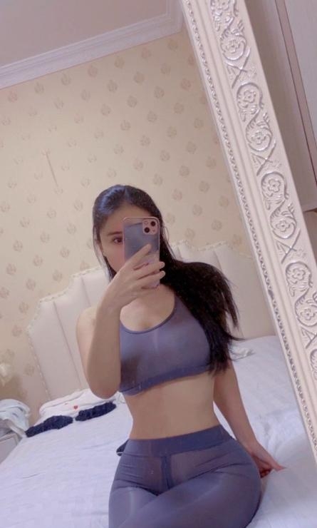 二刷妩媚多姿的美美 2
