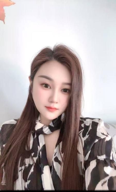 番禺性感骚货兼职燕燕 2