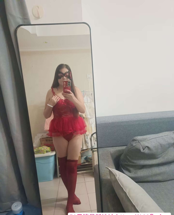 北工大丰满人妻 2