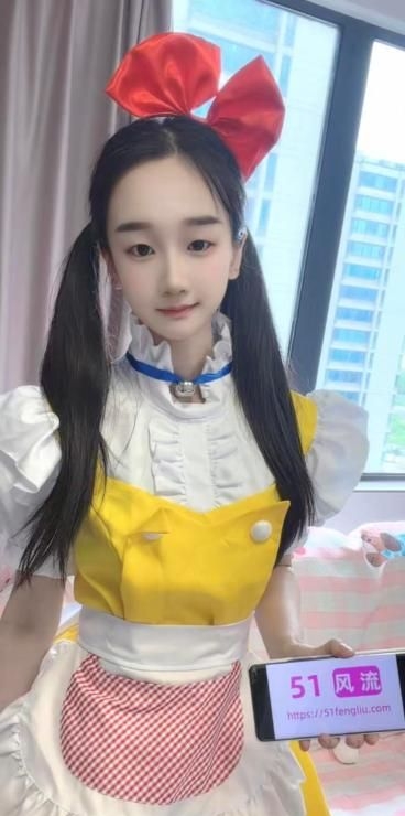 上城制服长腿嫩妹 2