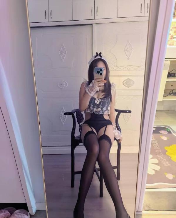 汉阳性感美腿小兮 3