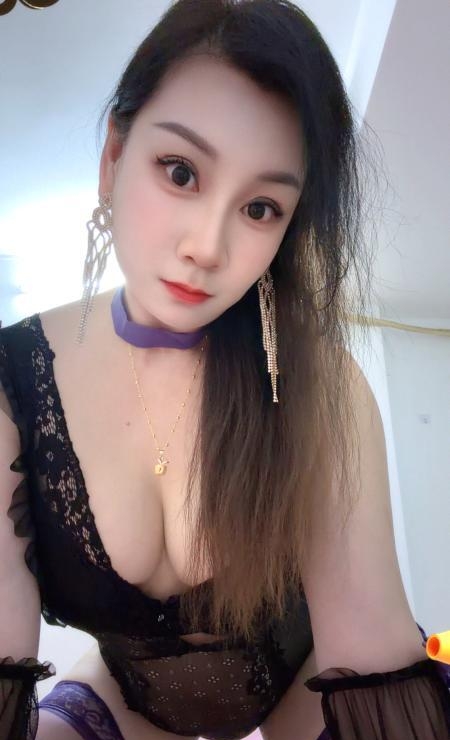 珠光路少妇凤姐 3