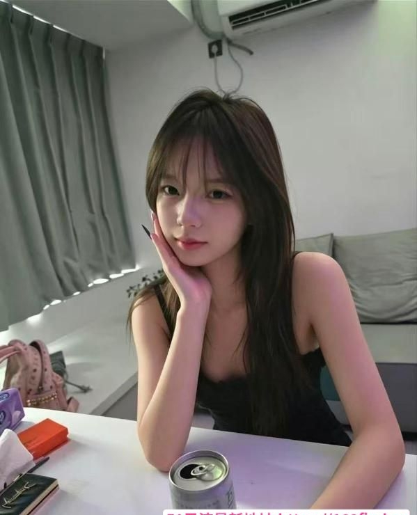 上城长腿翘臀妹子 3