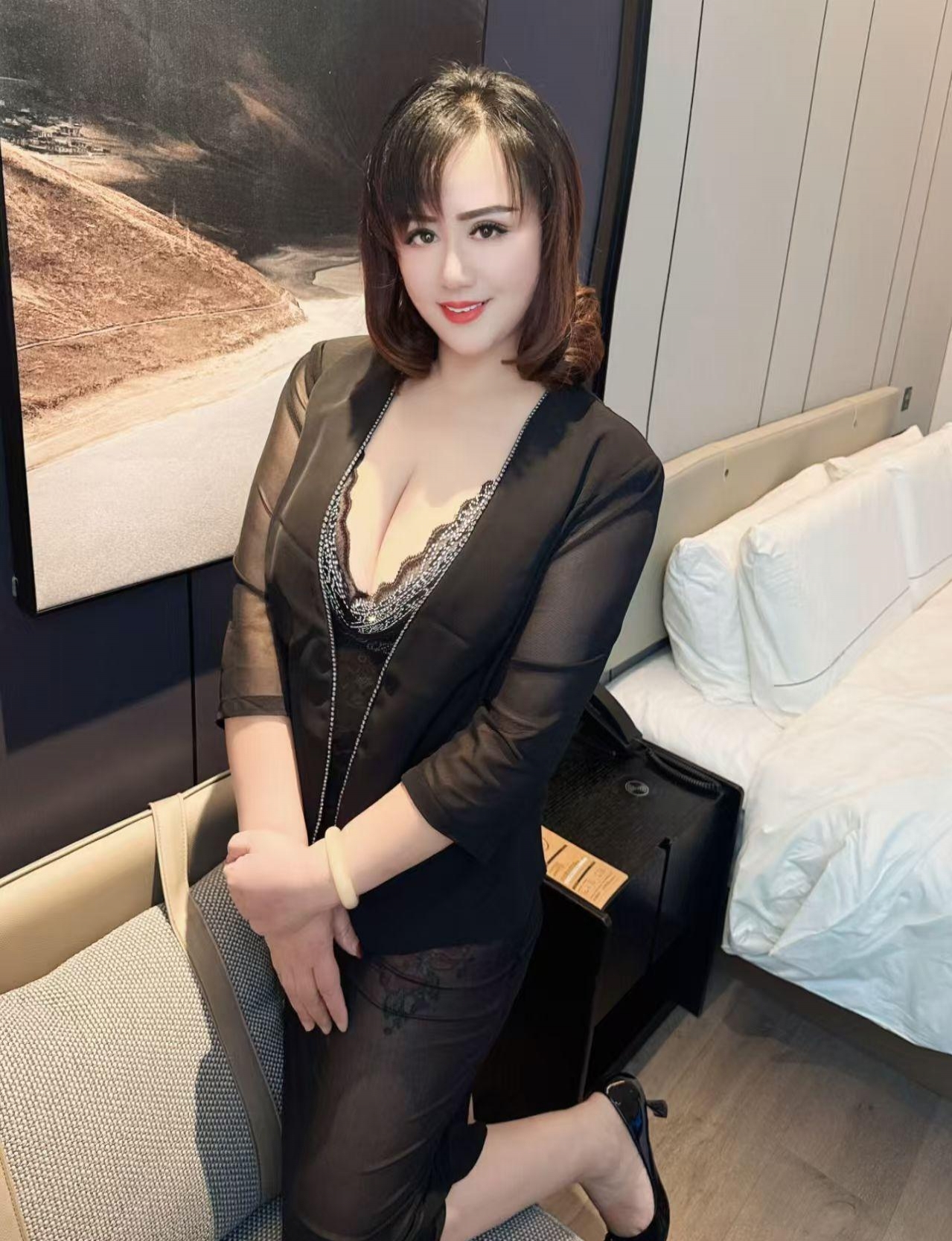 蜜桃臀少妇 3