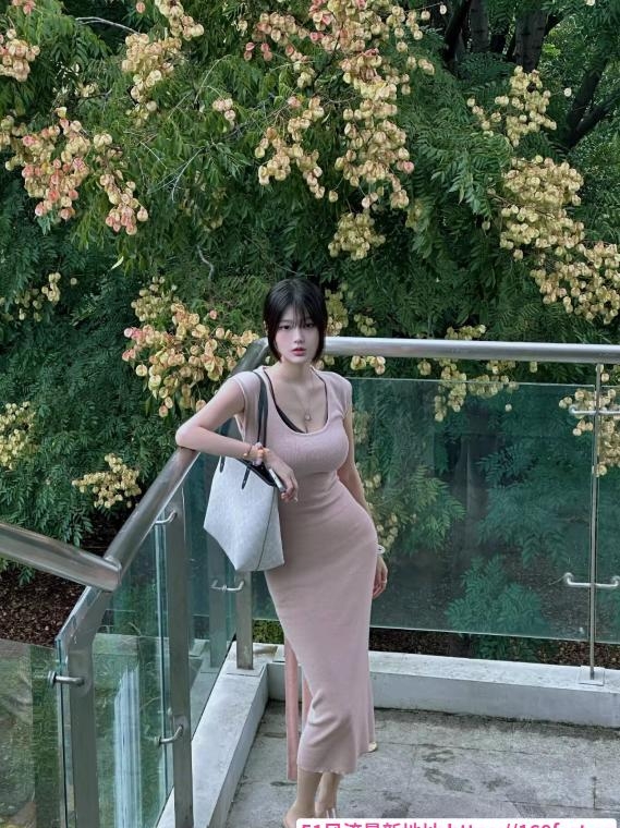 希希颜值在线身材好 4