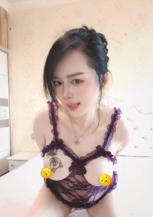 爆乳人妻骚妇 4