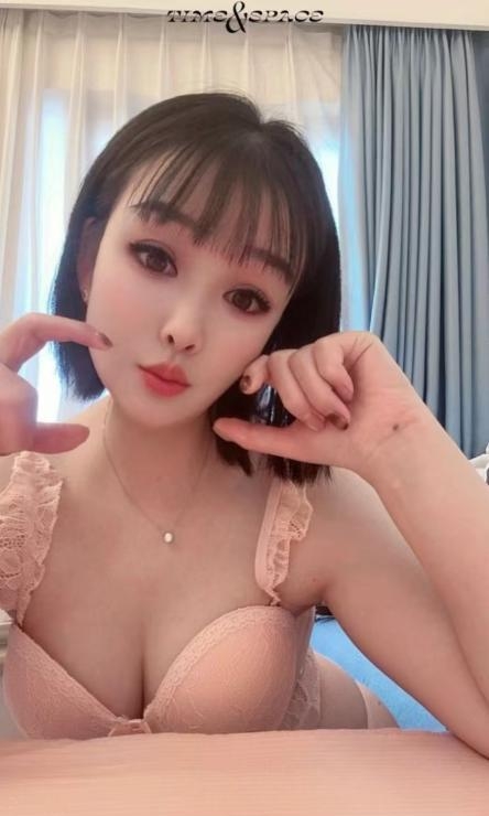 二刷服务系蜜桃臀梨子 4