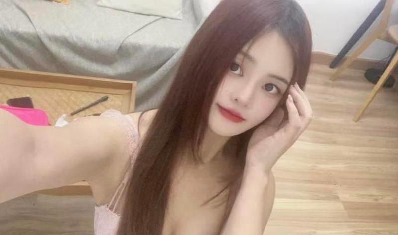 三点粉美女九儿 4