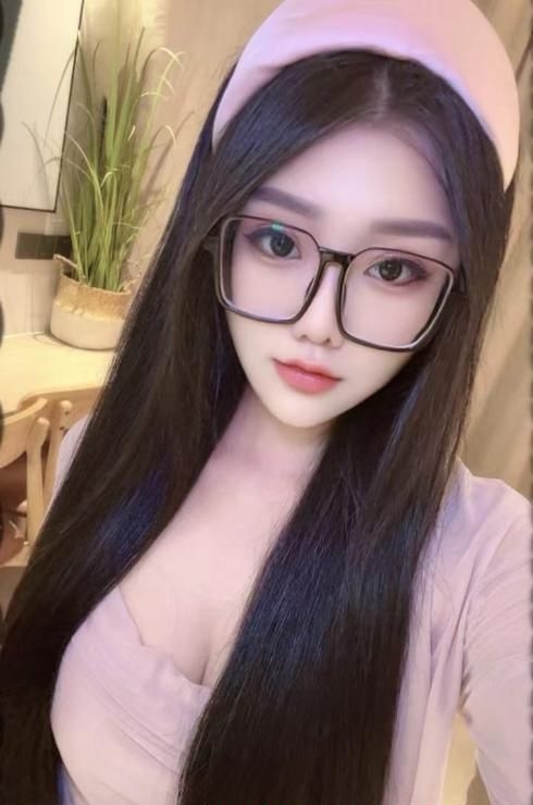 性感制服小女友 4